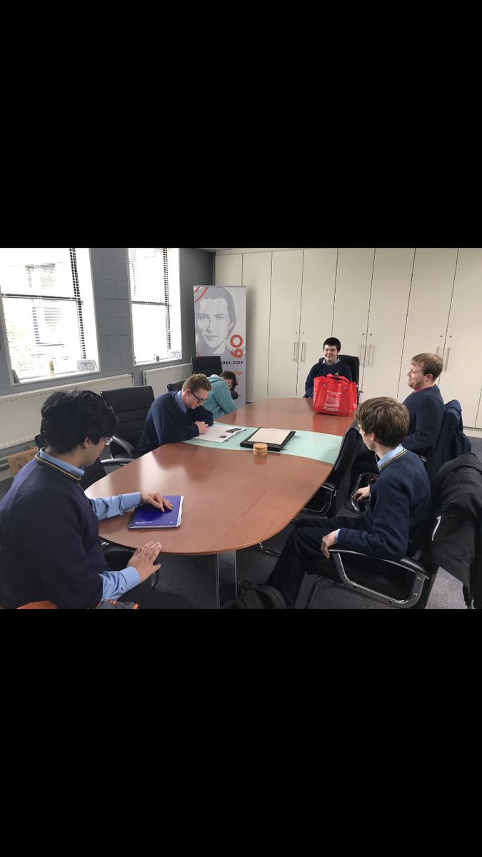 moyleparkCFES's tweet photo. Well done to all scholars working on their assignments today as part of the Scholars Ireland initiative. #pathwaystocollege #mentoring  @TrinityAccess21 https://t.co/QtVsLRER6z