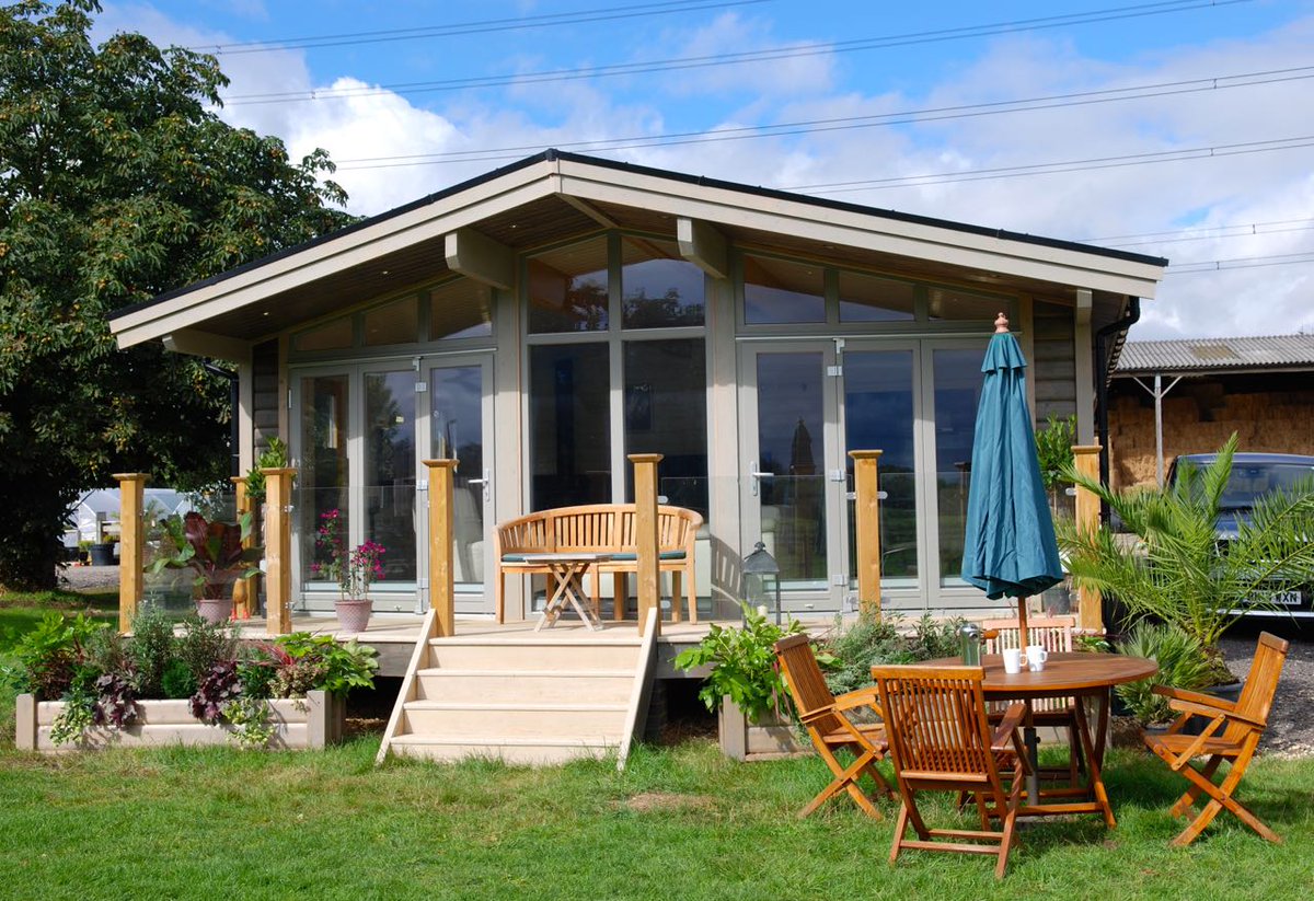 NorwegianLog's tweet photo. Smallholder &amp; want to know the dos &amp; don'ts of getting planning permission on your land for a home? We'll be joining the experts @ctysmallholding event at the Royal Welsh Spring Festival on 19th May
https://t.co/vxcGwMy2Qt @BadlyBehavedOne https://t.co/aYSXboW88V