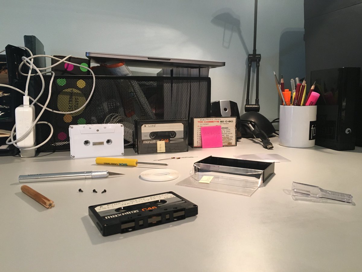 TCNJSarnoff's tweet photo. Today at the Sarnoff we’re splicing some data tapes back onto their rolls to finish up digitizing our #RCA #StudioII #StudioIII and #StudioIV games. #museums #SarnoffCollection #HistSTM https://t.co/aLYlnZFHsS