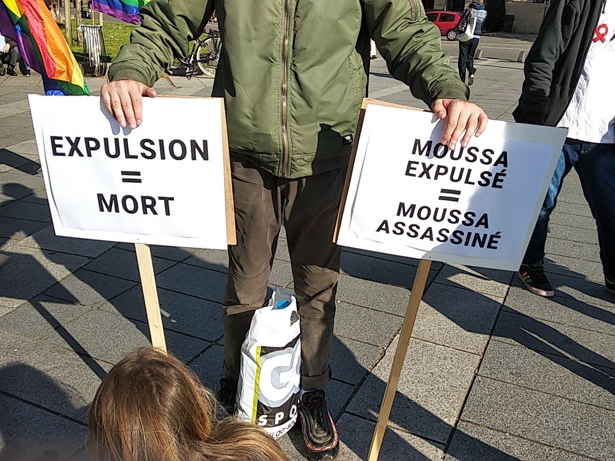 PaulPascalCG44's tweet photo. #LIBEREZMOUSSA rassemblement à #Nantes https://t.co/DO6vNR01rK