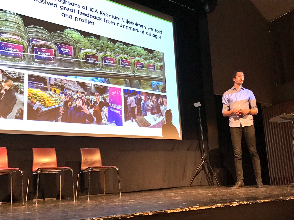 kthinnovation's tweet photo. Meet us at Green Week’s startup night tonight! Now watching #kthinnovationalumni Urban Oasis present their sustainable farming methods ✨ #itallstartshere @thskth_ https://t.co/cPb21izOMa