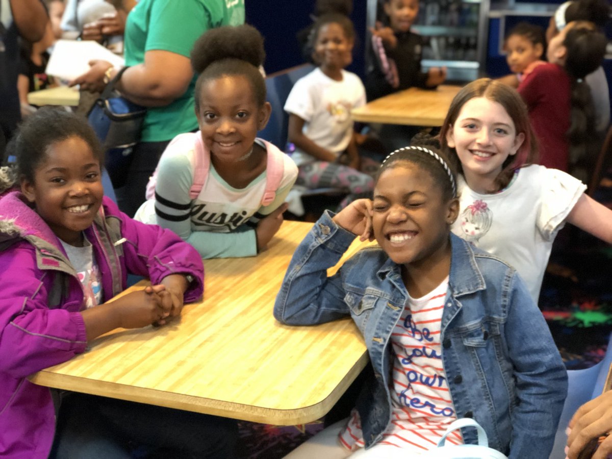 HarvardSES's tweet photo. Harvard Scholars enjoying the STEM field trip to Starlite Skating Rink @iwhittedsims @MrsWilliams1705 @sims_ivyleague https://t.co/ps3XE6RKF9