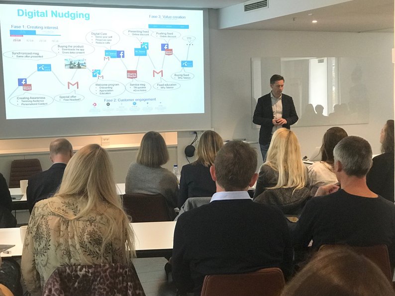 Mapp_Digital's tweet photo. Telenor’s Michael Gamst present their journey and the behavioral data-driven use cases they intend to implement, at Mapp's event co-hosted by our Partner Lifted. #partnerhub #mappcloud #mapppartners #datadriven https://t.co/YoFoSxrwF0