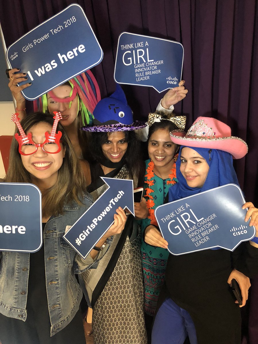 EmanAldisi's tweet image. Meet our awesome volunteers #GPT2018 #CiscoSTEM #WeAreCisco @cisco_wise @CiscoCanada