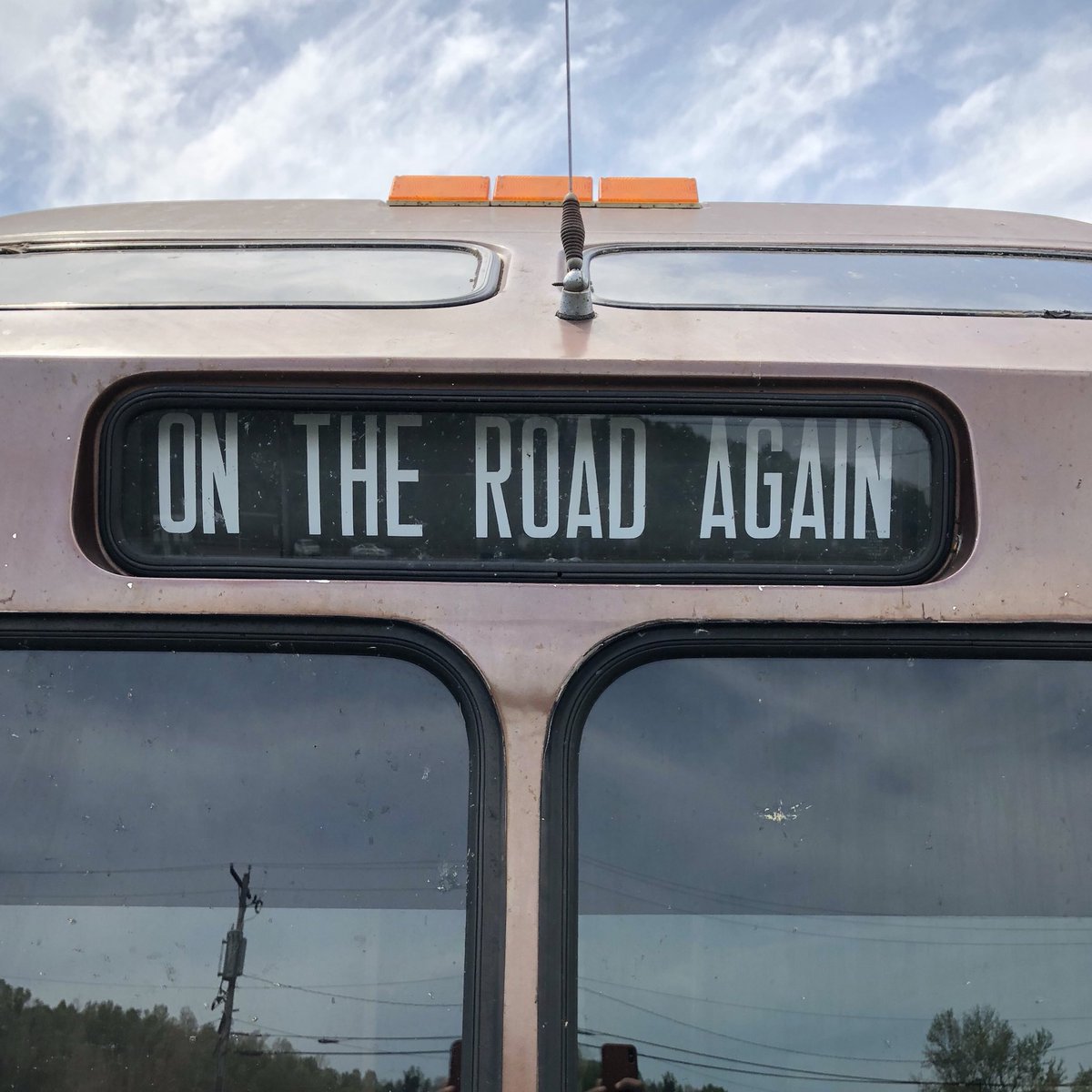 weareblkshp's tweet photo. BLK SHP are on the road, meeting artists and innovators in 7 cities in the next 15 days aboard a @WillieNelson tour bus. Follow our stories with #BLKSHPtour https://t.co/pgOiNRhqBW