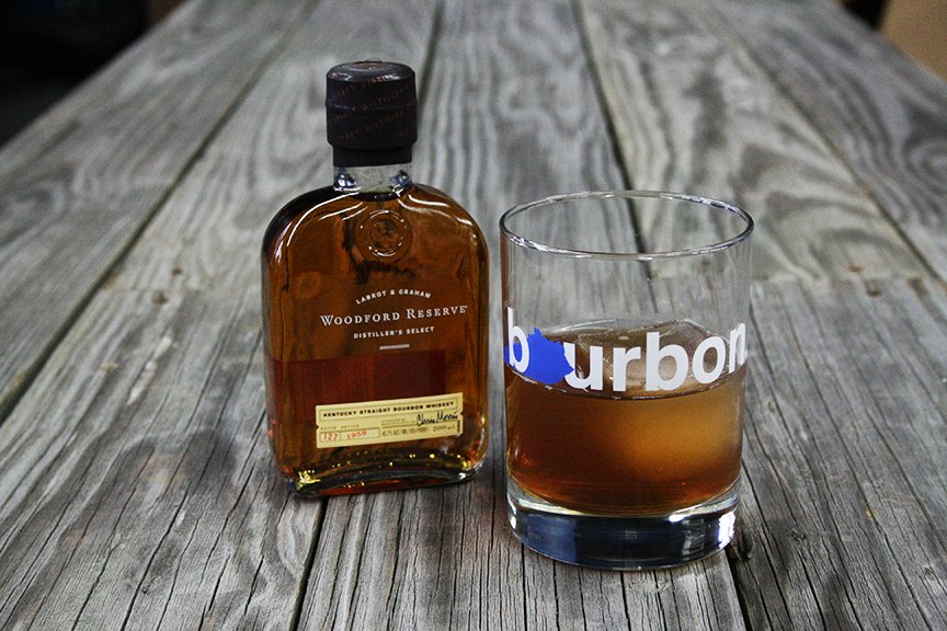 MyStateThreads's tweet photo. Get your bourbon on and saddle up for all the derby festivities to come! 🍾🏇🏼🌹👒🥃 https://t.co/MJQ7uJVzL8