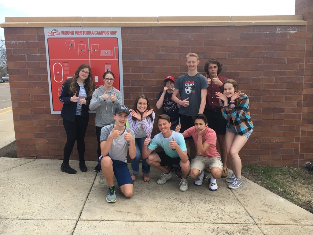 julia_elling's tweet photo. we’re #1 #MWHSLinkCrew https://t.co/hkc8I1wlMe