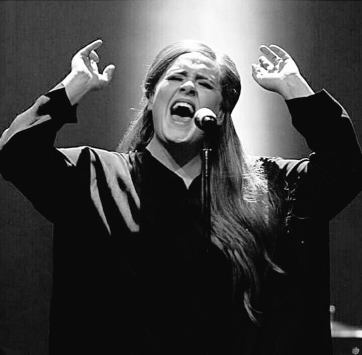 myladyadele's tweet image. Nothing changed, everything is there