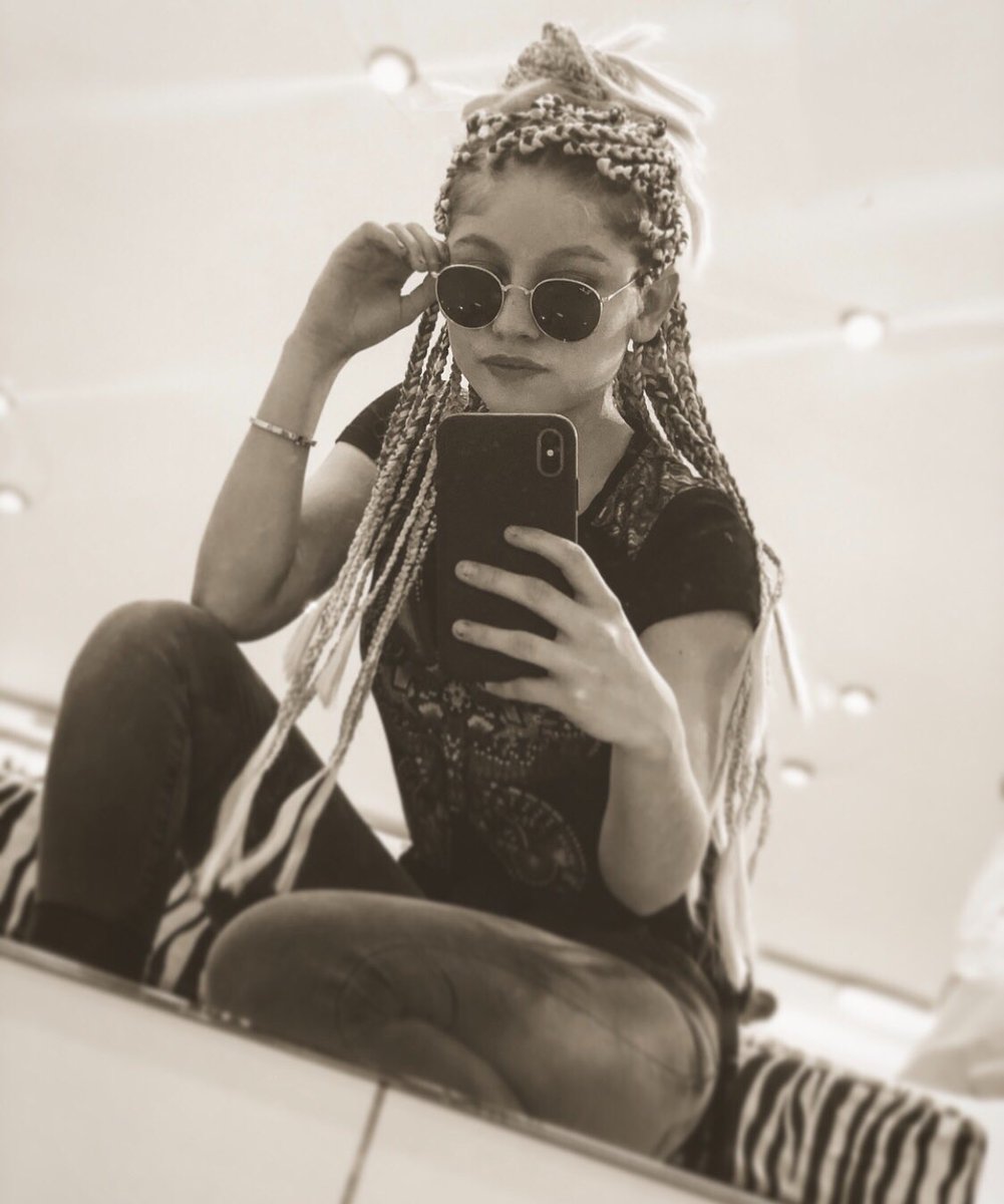 karoolsevilla's tweet photo. 🇲🇽😎💃🏻 https://t.co/A1th6BqVtO