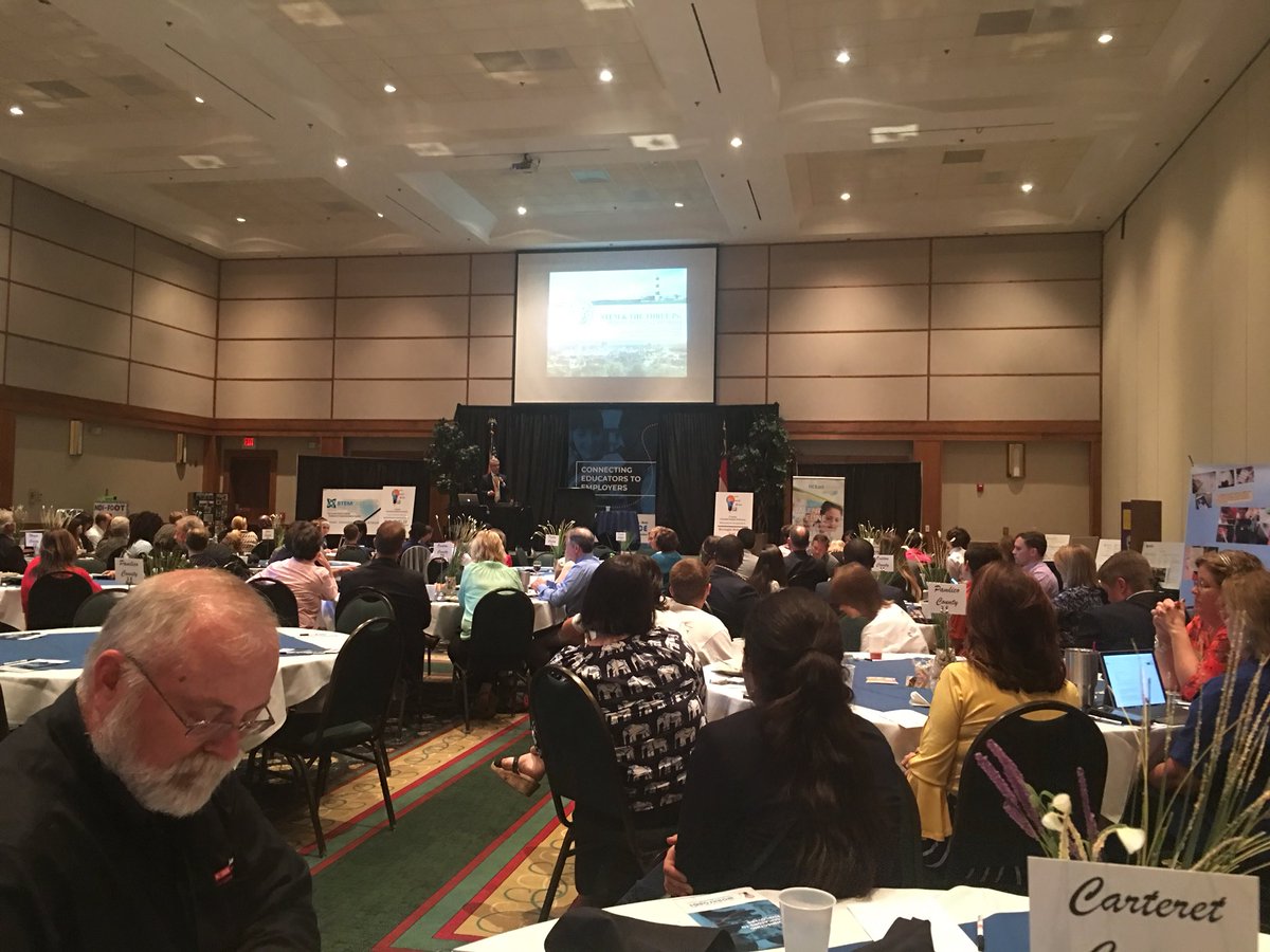 AllisonCTE's tweet photo. Connecting Educators to Employers #nccte #learningthatworksfornc #STEMEast #bcms @carteretk12 @ChozentoSucceed https://t.co/eHxoW1vVTT