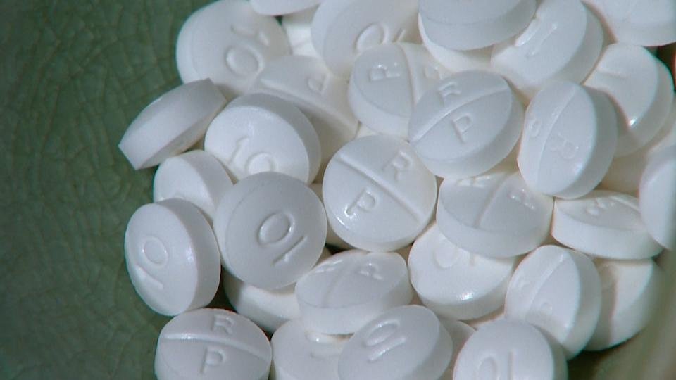 wbaltv11's tweet photo. Former patients of raided pain clinics struggling to get help with medications https://t.co/l3Y82rHmqu https://t.co/jUW1dXIU3D
