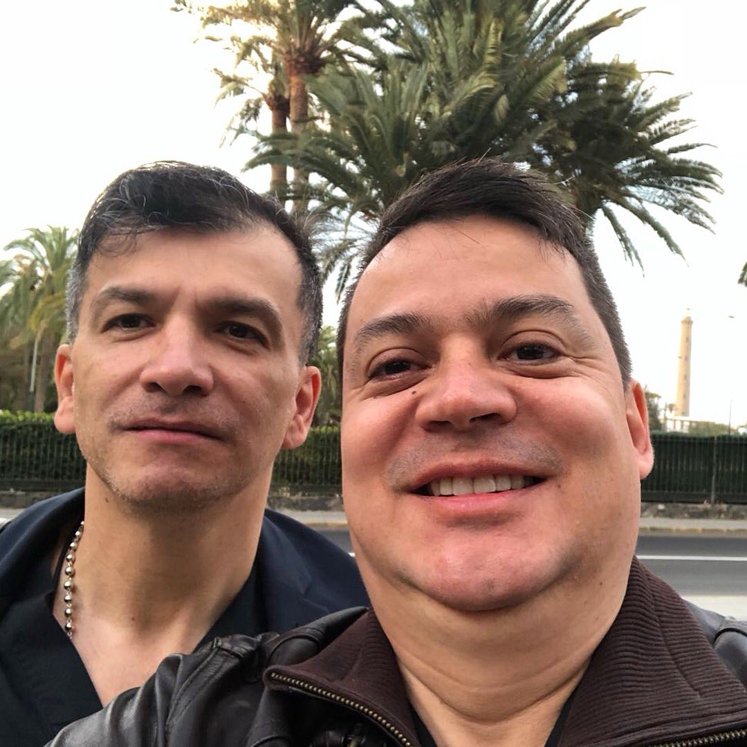 cesaremartinezc's tweet photo. Los saludo desde el 1º Congreso Nacional de la Sociedad Española de Cirugía Plástica Facial que se realiza del 3 al 5 de mayo en Gran Canaria, España. @secpf #Secpf #Secpf2018 https://t.co/X8lCQvpx4h