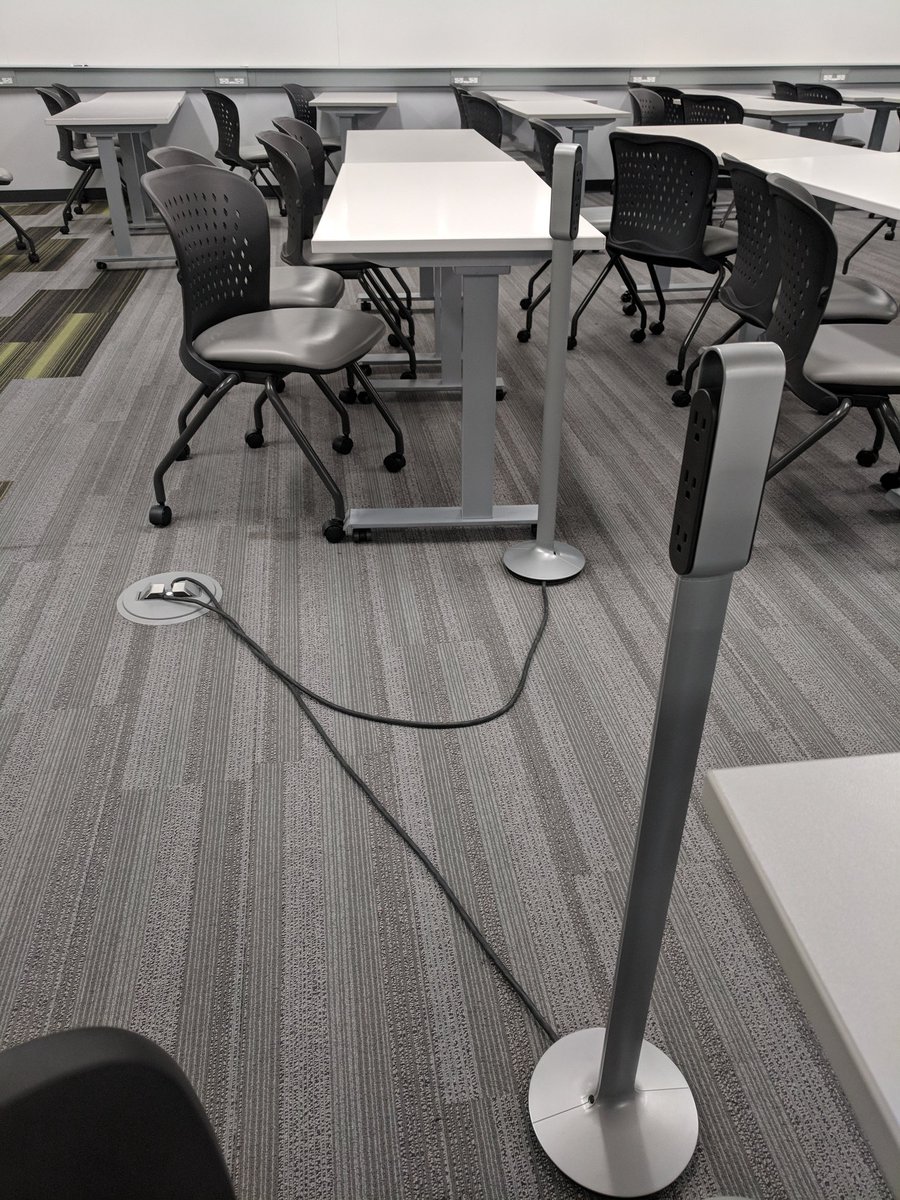 nicolestogaitis's tweet photo. Who wants to have this type of classroom?!!! Me!!! White boards, all furniture on wheels, including power stations. The future is here. @ManonSavard4 @MDarrouzes #oame2018 #humbercollege #flexiblelearning #cforp @SLongo_CSV @FCT_EDU #ebviamonde #cfviamonde #TOOU #csviamonde https://t.co/PxazxYFmTT