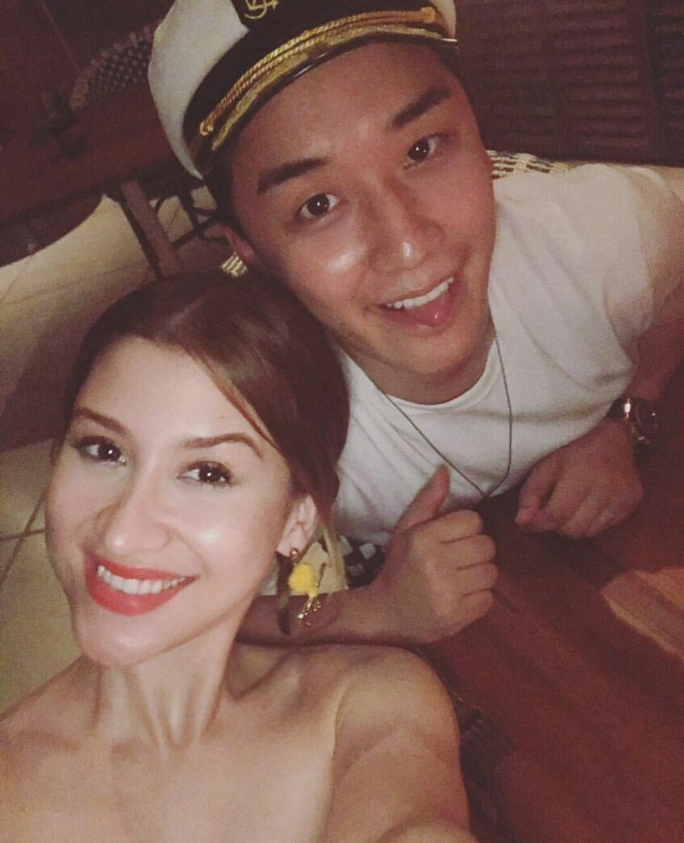 BBEVERYTHINGBR's tweet photo. [📷|🐼] Atualização de Millane Fernandez no Instagram com Seungri.

📷: Ay Ay capitão. Bom te ver de novo, irmão 😉 #bons #amigos #Bali #latepost #e #estamos #esperamos #senhorita #Raline #lol

Cr: millanefernandez https://t.co/0zoX70NKFJ