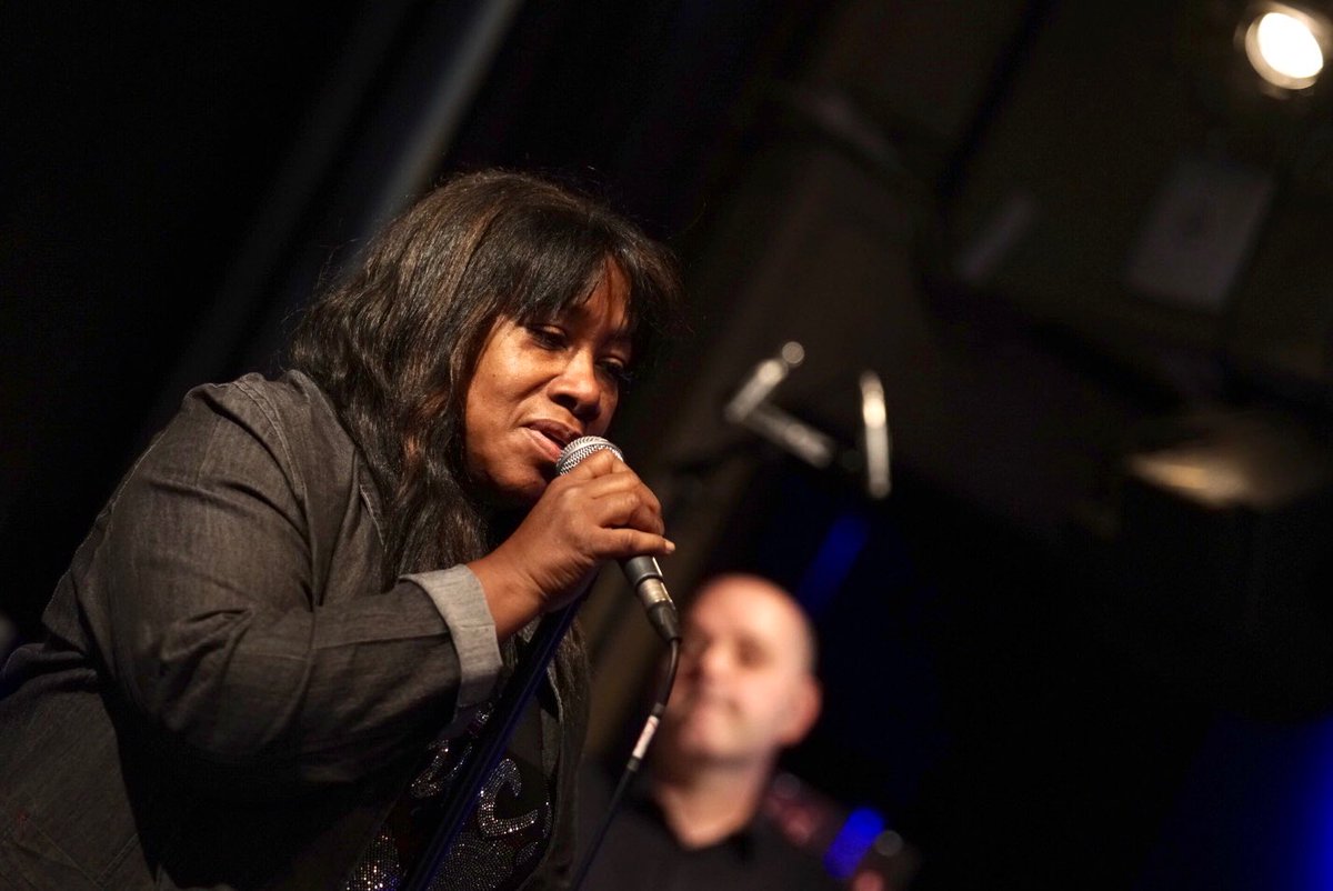 Denise King au Duc des Lombards : originaire de Philadelphie, Denise est une chanteuse au croisement du jazz, du blues et de la soul. Elle présente au Duc son dernier projet, accompagné par le trio de Tony Match avec Sergio Di Gennaro (Piano),Marco Piccirillo (Contrebasse)