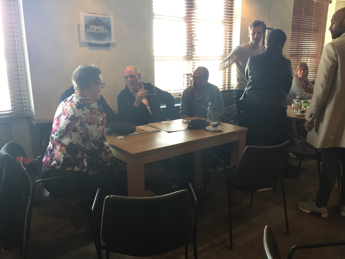 Geslaagde kopersbijeenkomst van De Stadspaleizen in Almere! #zon #Almere #klantcentraal #BIM <a href="/VanWijnenGroep/">Van Wijnen</a> <a href="/dzwiggelaar1/">Daniëlle Zwiggelaar</a> <a href="/GOudesluijs/">Gabri Oudesluijs</a>