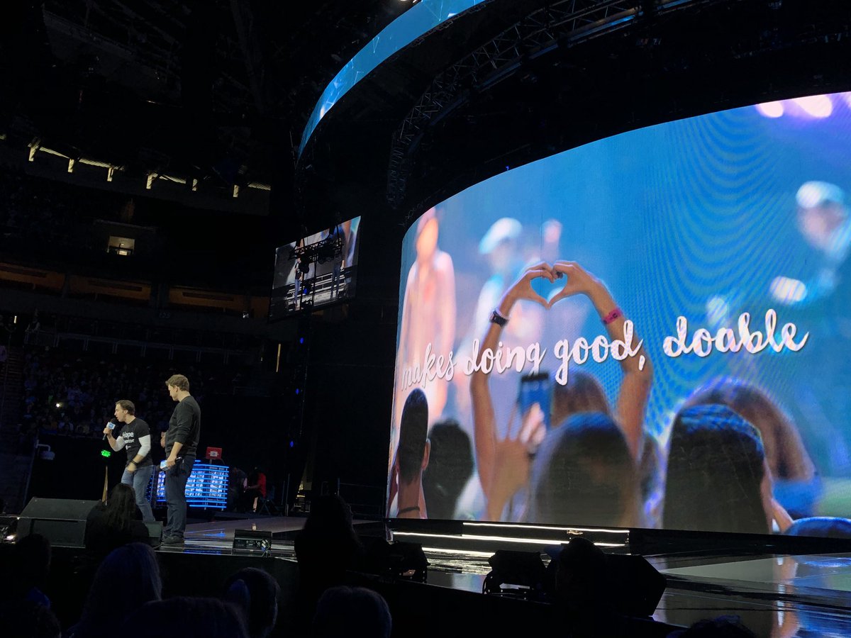 mrzphd's tweet photo. Congratulations Renton Prep students Leah &amp; Welela! GEN WE award! #ShowcaseSchool #MicrosoftEdu #WEDay #RentonPrep #Nordstrom #Allstate https://t.co/WHgn9r0xJM