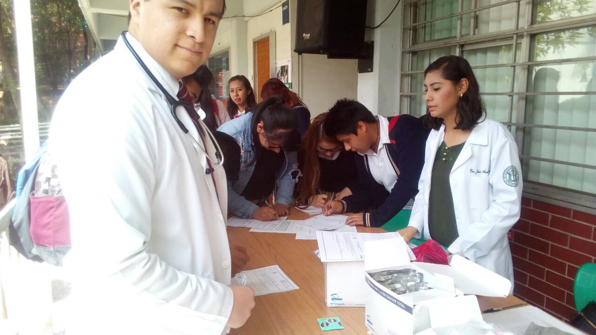 conalep_221's tweet photo. Jornada de Salud y activación Física para los alumnos en el plantel https://t.co/3t26l25QYB