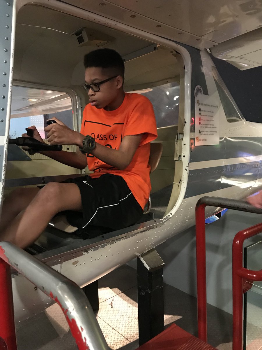 🛰Exploring the Air and Space Museum. ✈️Do we have any future  pilots? 🚀#bobcatproud