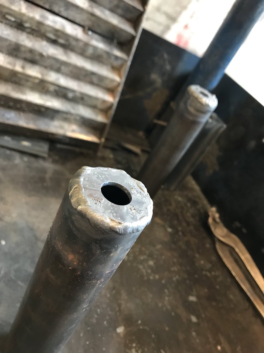 death2044's tweet photo. I’ve been welding like crazy for two months. That’s why I haven’t been streaming lately, I haven’t forgotten you. I’ll be back streaming soon. #welder #streamers #gamers @xh3llh0undx666 @gerbilizer248 @madness_empire https://t.co/tYth32DE3h