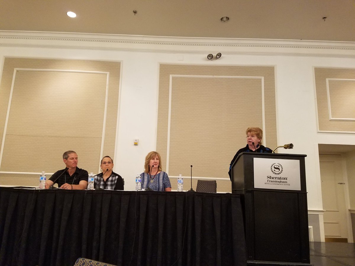 lifesnewnormal's tweet photo. #mcsp18 @semavav suicide attempt and loss survivors at the same table. Blended hearts. https://t.co/cJkErYQb1A