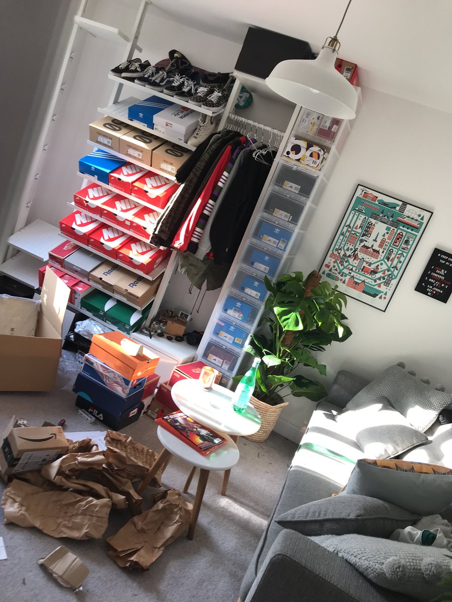 BTS #crepcheck hq is currently under construction and you guys are the first to get a lil sneak peek 🙌🏻