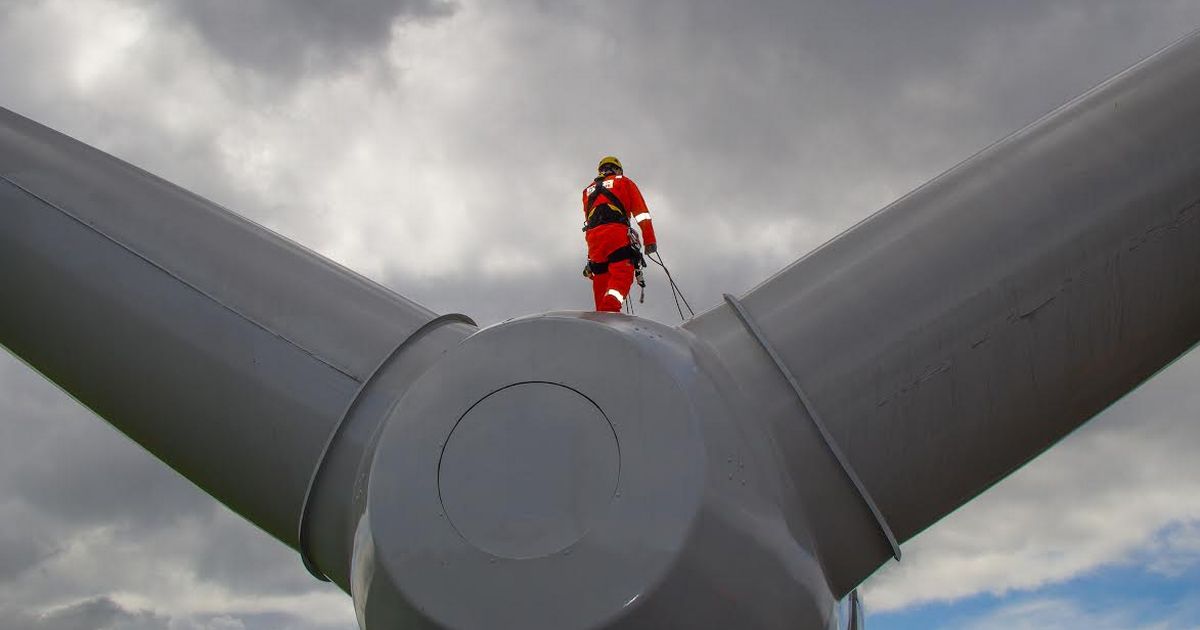 EneteqServices's tweet photo. Why the future is #renewable. https://t.co/PgpBRkqtiE https://t.co/LGwyY5cVGs