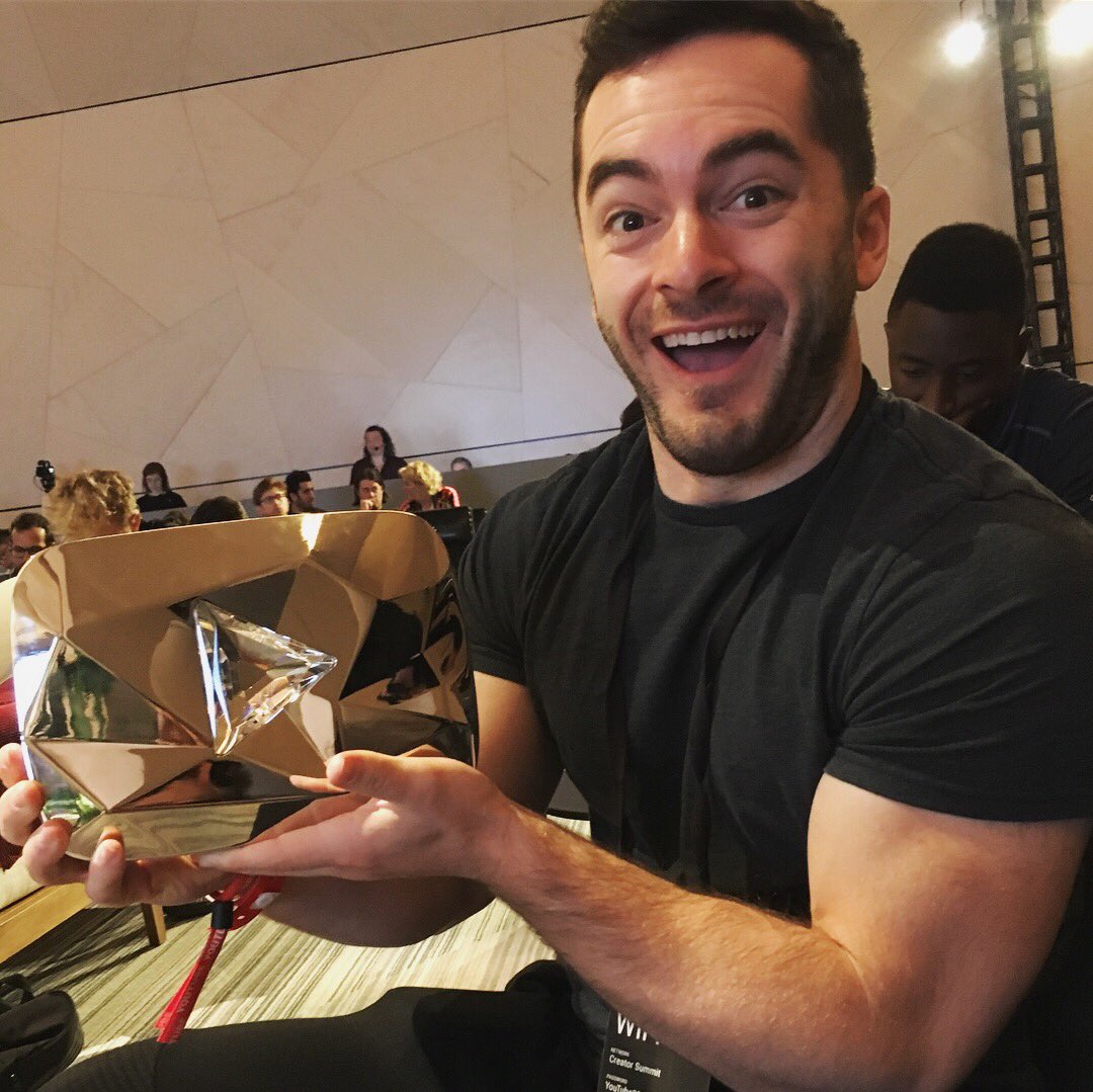 CaptainSparklez tweet media