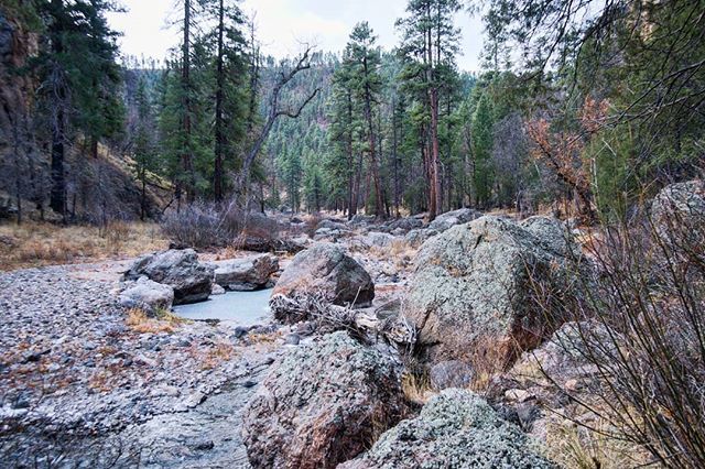 theWWT's tweet photo. Another Thursday and our hiking hero @joelsalvino is currently preparing for his adventure. This trail is no joke. There will be weeks that go by where does not see civilization.. yes I'm worried about my brother!! But when the trail calls, only the brav… https://t.co/dsmJNuznlM https://t.co/rYTkFbz0iQ