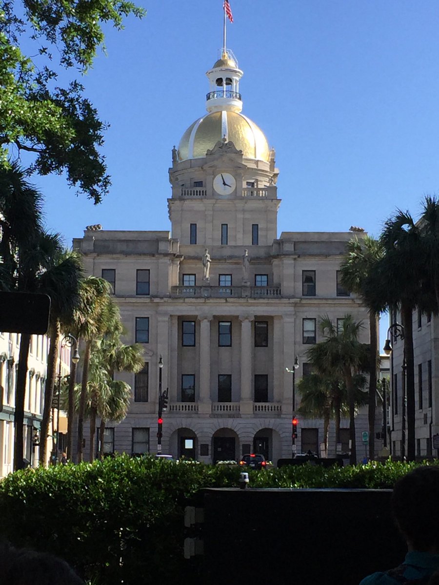 ssims_s's tweet photo. Learning about the gold dome. #davis5 https://t.co/0GdK9CNR8O