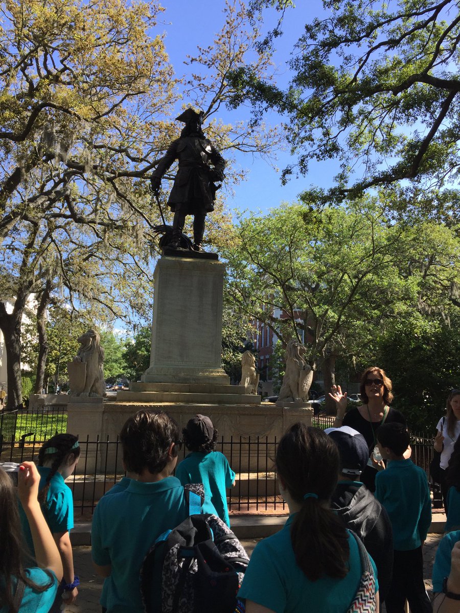 ssims_s's tweet photo. Looking at the statue of James Oglethorpe—facing down the Spanish in Florida. #davis5 https://t.co/RYI9olLfv0