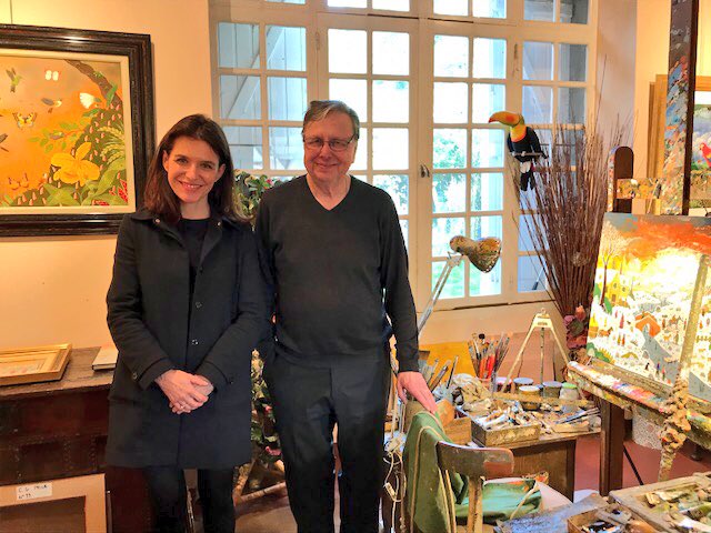 C_MORANCAIS's tweet photo. Après son magnifique spectacle #LUCIA sur la cathédrale d’#Angers en fin d’année dont la région était partenaire, je rencontre cet après-midi @AThomasPeintre dans son atelier-galerie « L’oiseau Bleu » à #Vertou. Une belle rencontre et une visite  empreinte de lyrisme, de poésie… https://t.co/aTyy9MT9qp