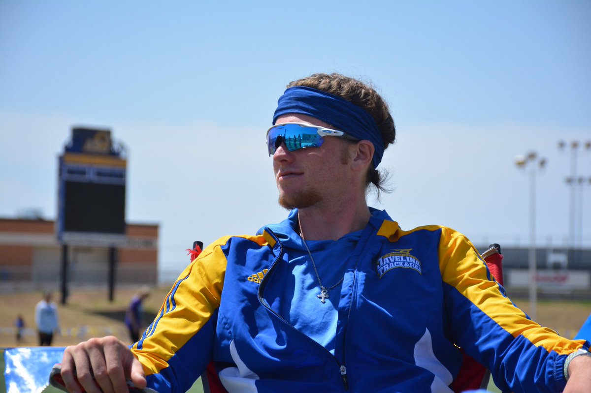 JavelinaTFXC's tweet image. The calm before the storm...

#LSCtrack 
#JavelinaStrong