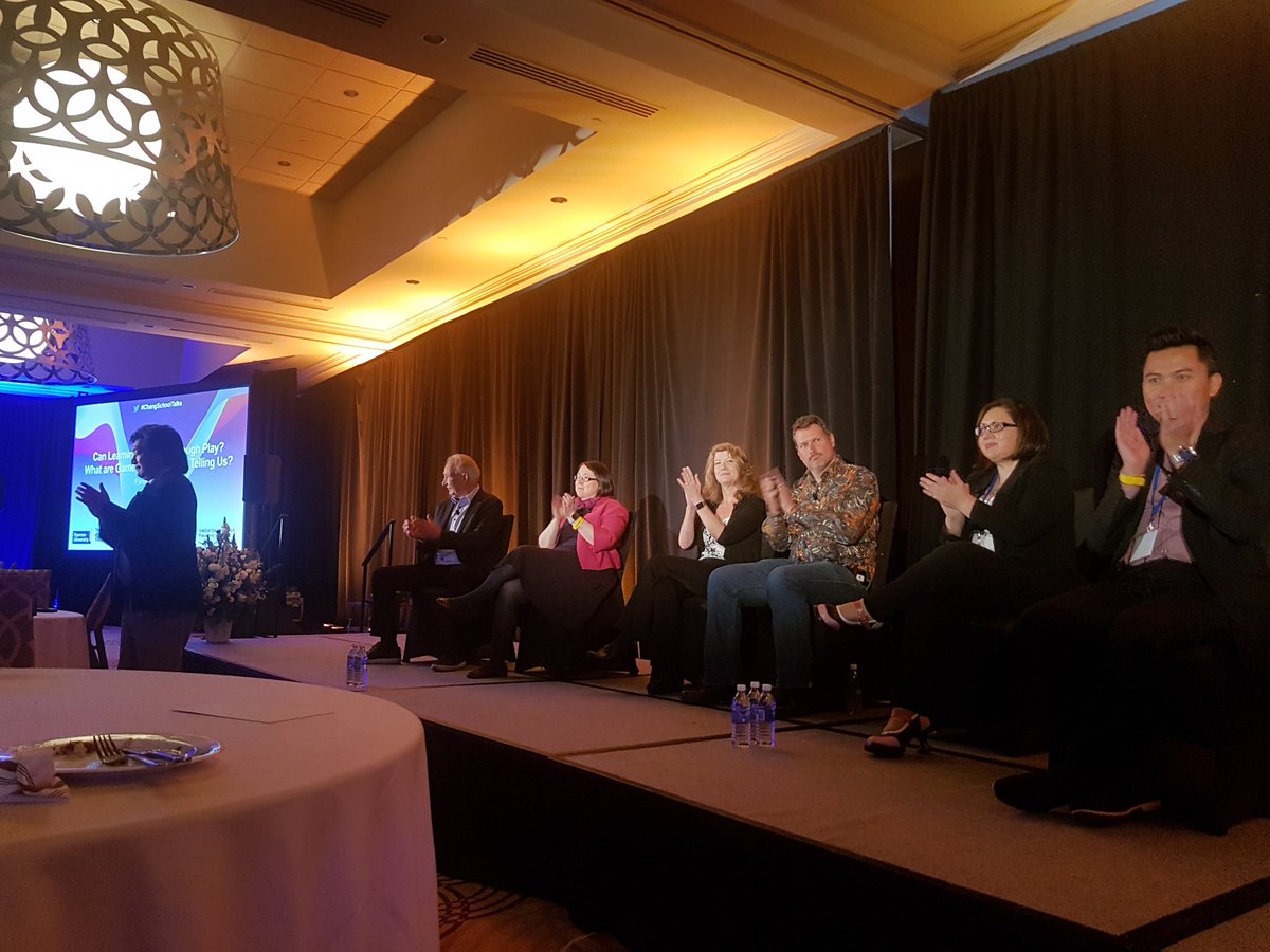 Naza_Djafarova's tweet image. Pioneers are gathered today #ChangschoolTalks @changtalks