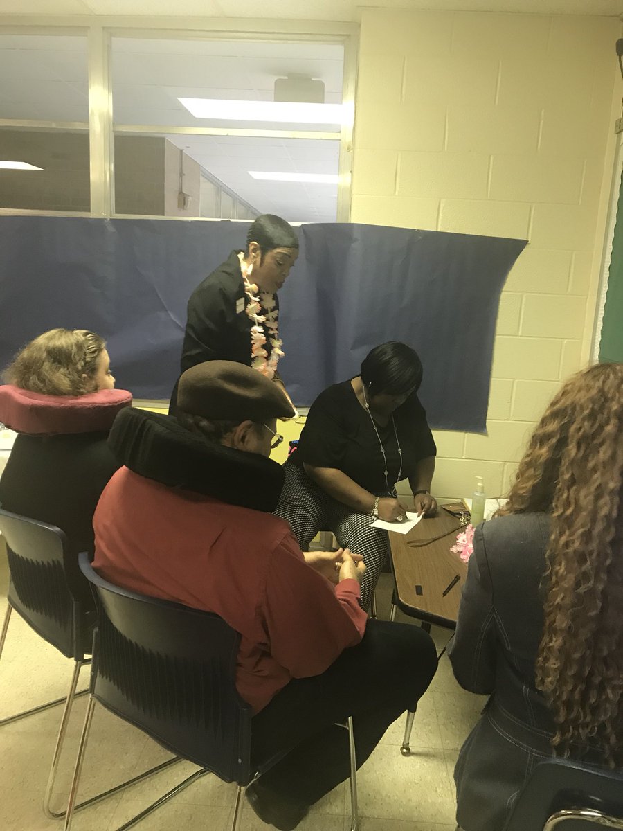WardLadon's tweet photo. @ConleyCougars1 Day 4 of Teacher Appreciation Day and our staff is being treated to a Spa Day and lunch catered by Cilantro’s Mexican Restaurant. #ConleyStrong https://t.co/hCVy29oMA7