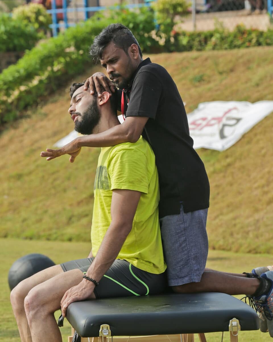r_accelerate's tweet photo. A huge shout out to our physio @vallabortho and nutritionist @divya_purushotham . Their  immaculate works behind the scene will be a major factor for our athletes' performance as the season starts. #raccelerate #athletesperformance #evolve #evolvewithraccelerate https://t.co/bvSPeQJeid