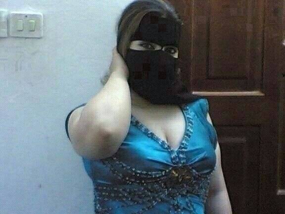 خميسكم حلو متابعين اني مشتهيه فحول تنط واتس وتلبي طلبي وريحهم