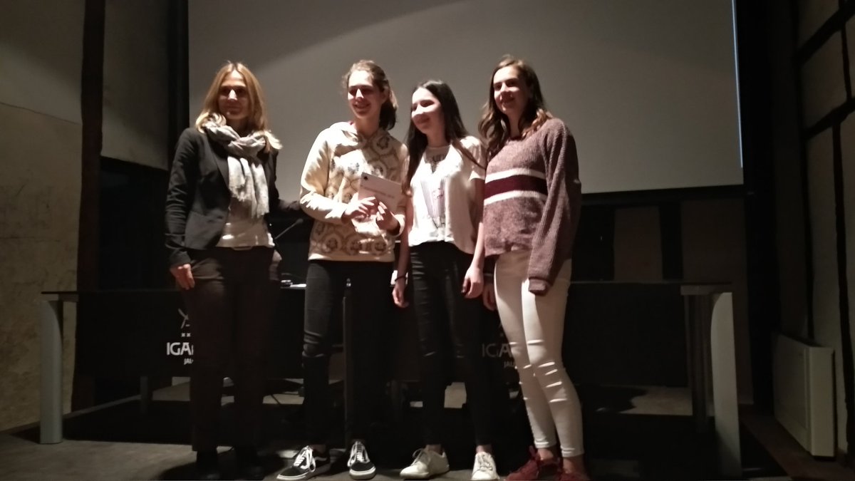 Aipamena Bertxilika bertso eskolakoentzat. Zorionak!