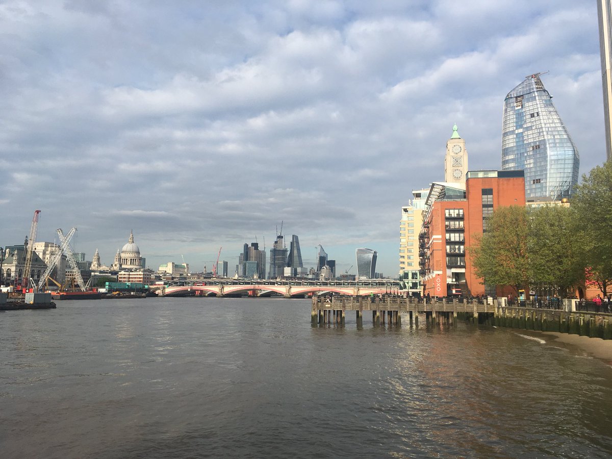 JevsJevsJevs's tweet photo. Successful treasure hunt with the @DragonRougeUK crew. #worksocial #clues #clueless #london https://t.co/FDBcQFcSpg