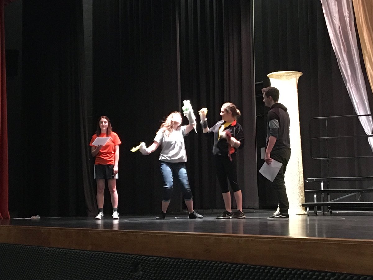 Aricfoster2's tweet photo. These #fosterap angels are performing their own version of Oedipus Rex. And nailing it. https://t.co/Hfb3bUHM53