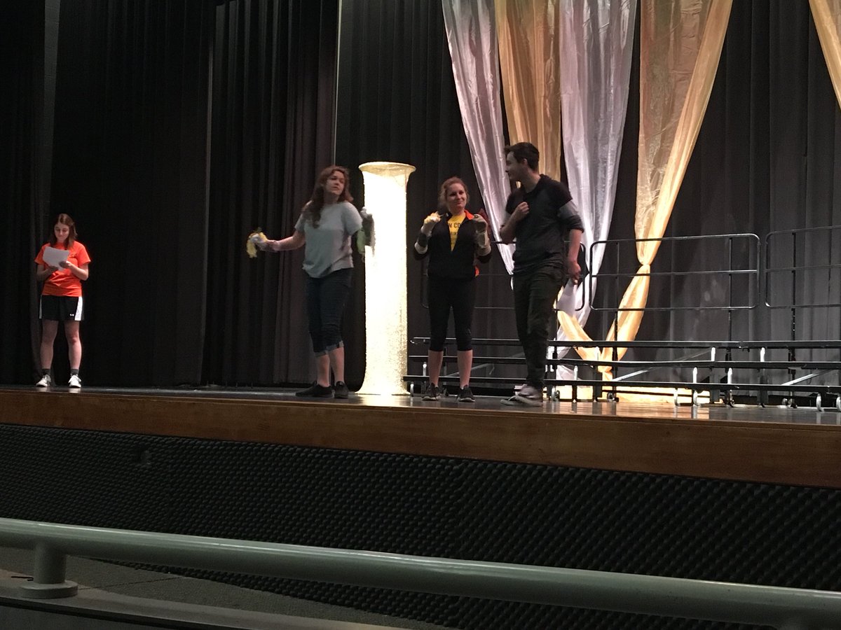 Aricfoster2's tweet photo. These #fosterap angels are performing their own version of Oedipus Rex. And nailing it. https://t.co/Hfb3bUHM53