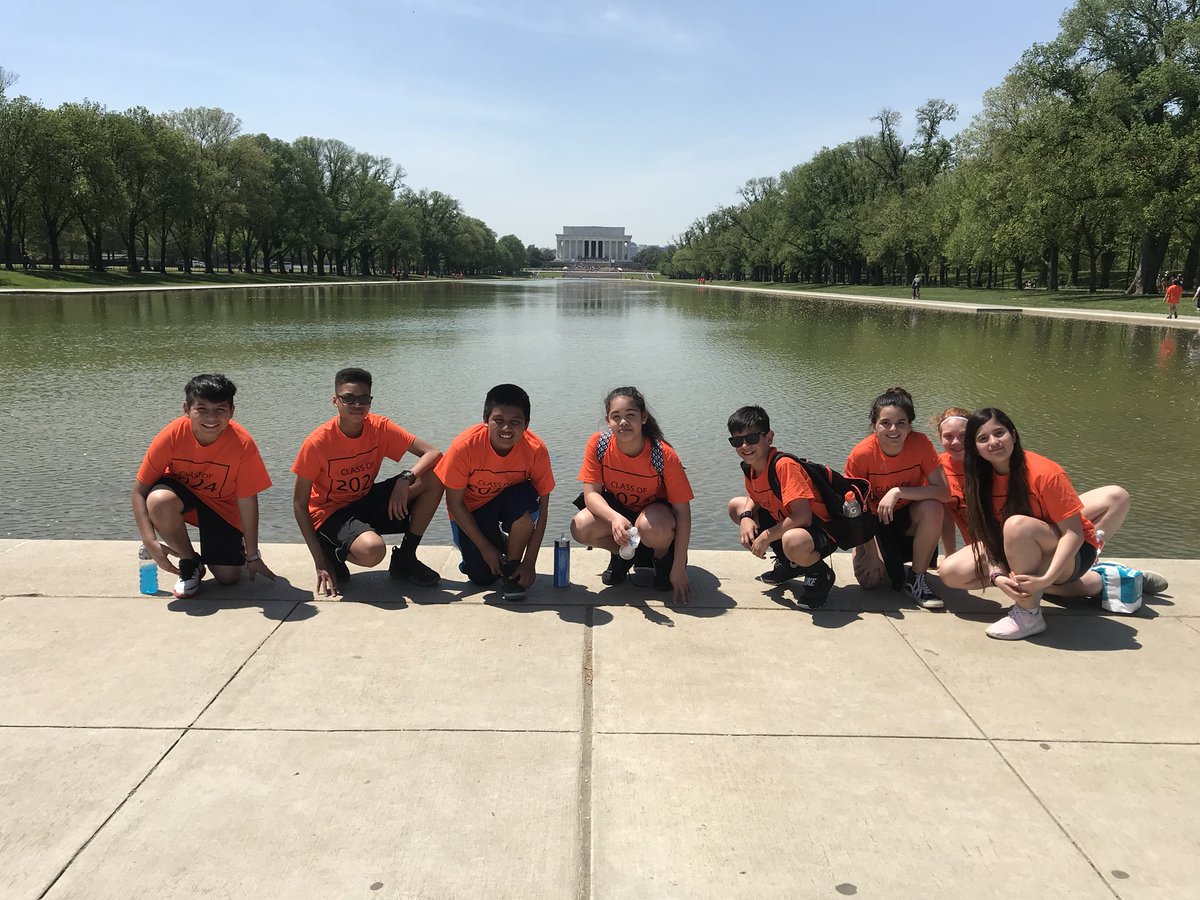 Enjoying this sunny day in DC☀️