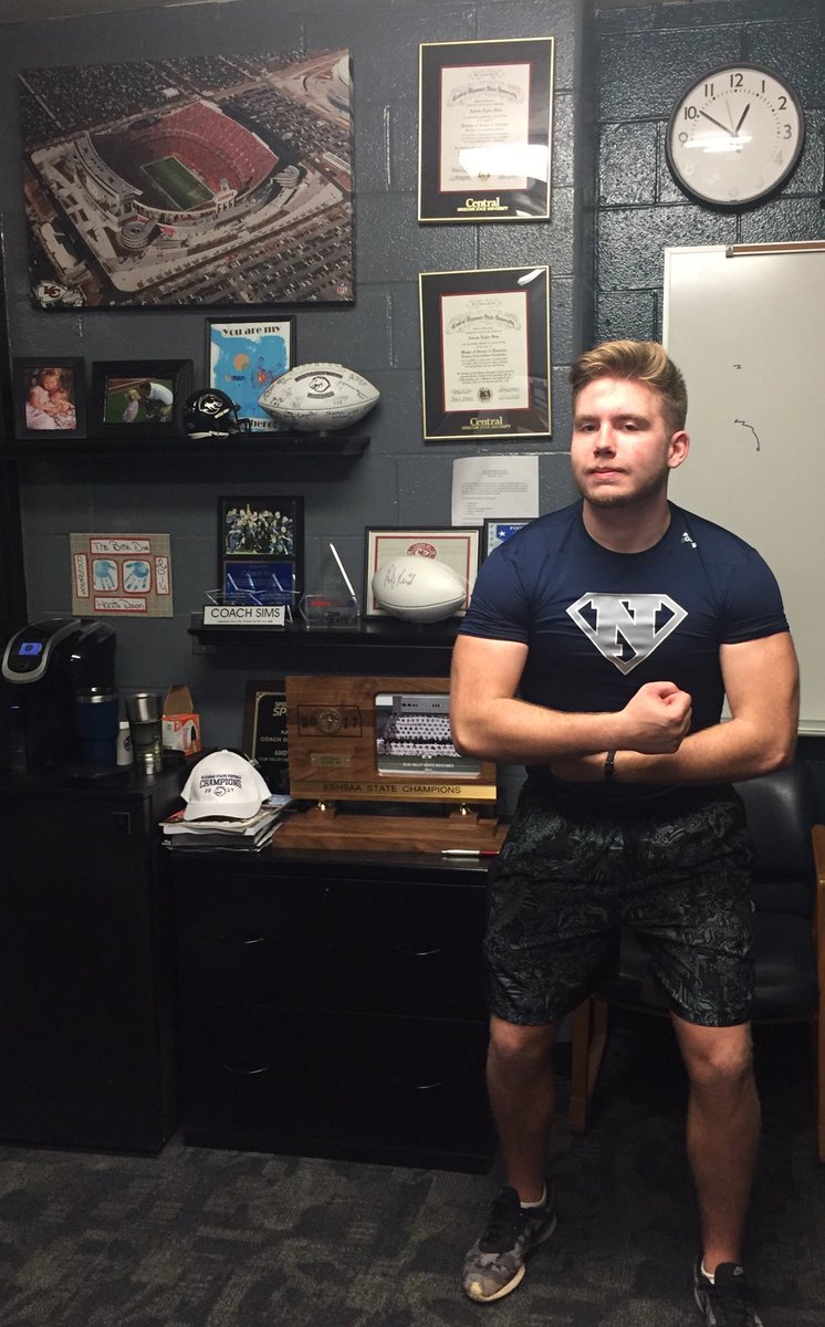 CoachAndySims's tweet photo. S/O to @NateGibsonn for becoming the 4th player to earn the prestigious SUPER Mustang award!!!  440lb Squat, 280 Bench and 280 Power Clean.  #supermustang #IronSharpensIron https://t.co/q3WWUKgOiP