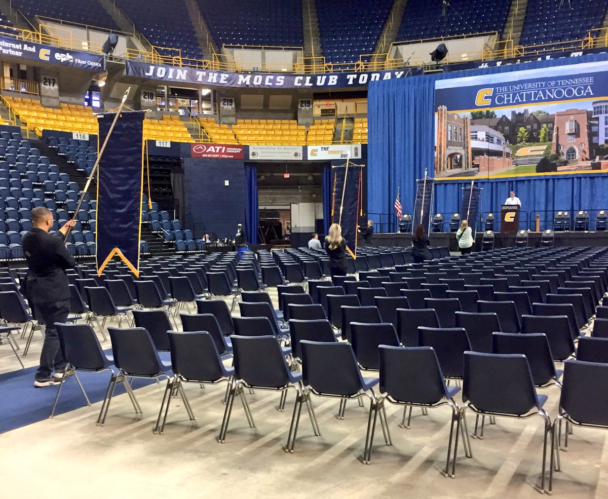 UTChattanooga's tweet photo. We’re getting ready for ya #utc18! 🎓 https://t.co/1fa2w8rPOw