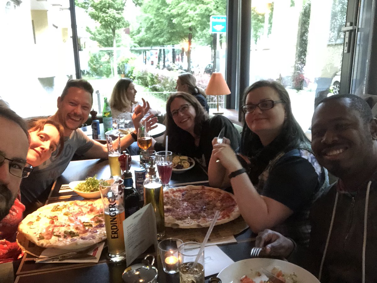 TestPappy's tweet image. We successfully escaped the jail and found a nice Italian restaurant. @QualityMindsDE Team Agile Testing Event. With @TesterFromLeic @Wiebke_Mo @BStuhle @alt_lv Chris and someone grumpy.