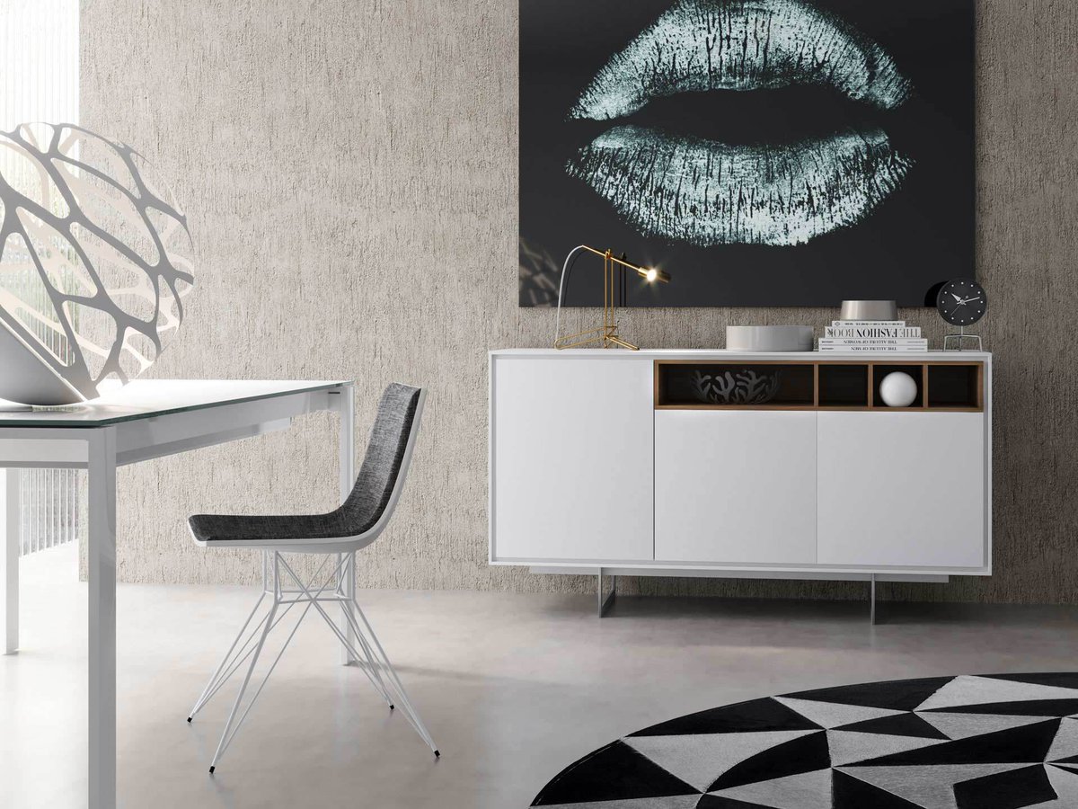 ModernKaribou's tweet image. Elegance and functionality, the Baxter sideboard is a beautiful dining room addition that will never leave you wanting more.

bit.ly/2JBUmiY 

#modloft #modernfurniture #storage #sideboard #roominspiration #moderninteriors #moderndesign #interiorstyling #homedesign