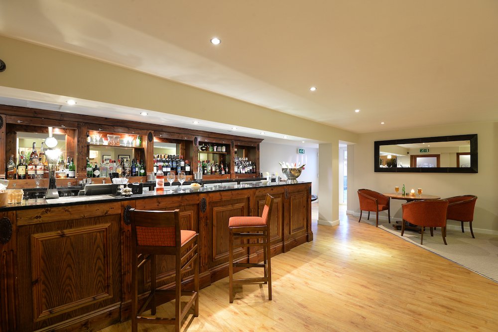 Hotelonscilly's tweet photo. Fancy a tipple? Come and check out our #SpiritsOfScilly ! #SpiritofScilly https://t.co/cDp98g2TKN