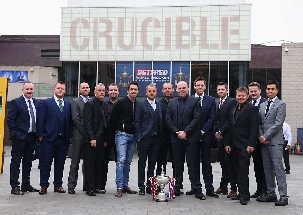 📸 They stood together for the photoshoot in 2016...

...now they are facing off in the semi-finals of the World Championship.

Will Mark Williams or Barry Hawkins progress to the final?

Watch live on <a href="/BBCTwo/">BBC Two</a> and bbc.in/2w4B0kk #bbcsnooker