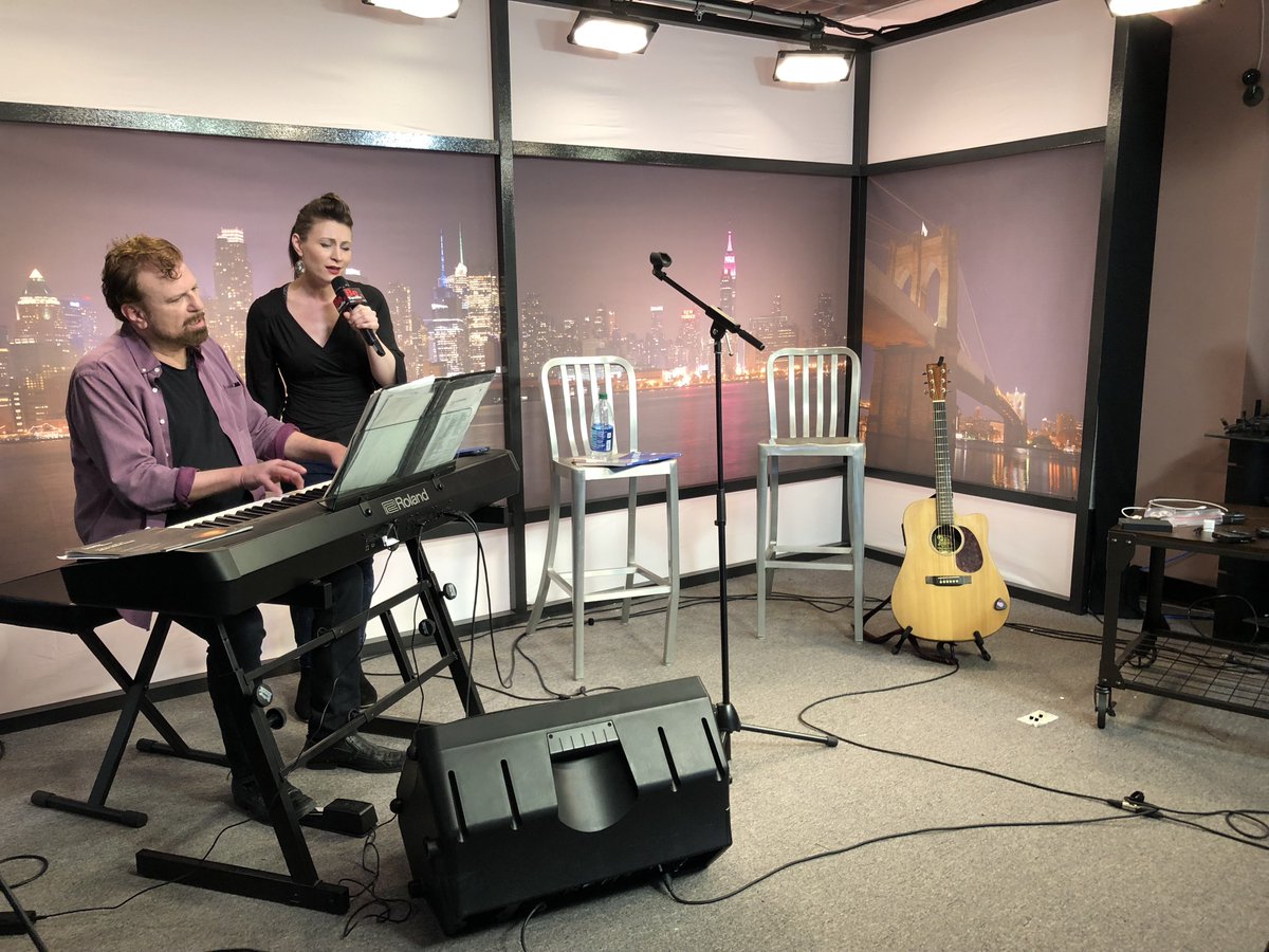 BeTerrificTV's tweet photo. @ReverbNation @craigbsnyder See live @KatLizKramer learn from Paul Bogaev and on Rising Star on @BeTerrificTV #music #livemusic #music lesson #bandcamp #reverbnation #wplj #beterrifictv #musicshow https://t.co/VKbgmcsXgt