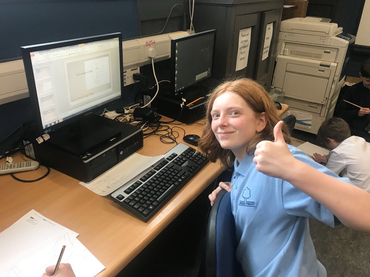 LangsidePri's tweet photo. Our Jacobs STEM club working hard today #STEMGlasgow #jacobsengineeringchallenge https://t.co/aZDhidrQxw